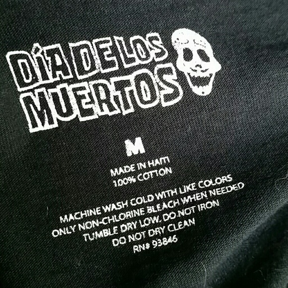 Day Of The Dead Skulls Dia De Los Muertos Black t-shirt size Medium - Picture 7 of 8